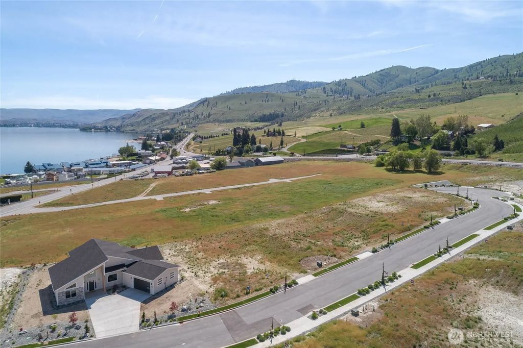115 Loretta Lane, Chelan