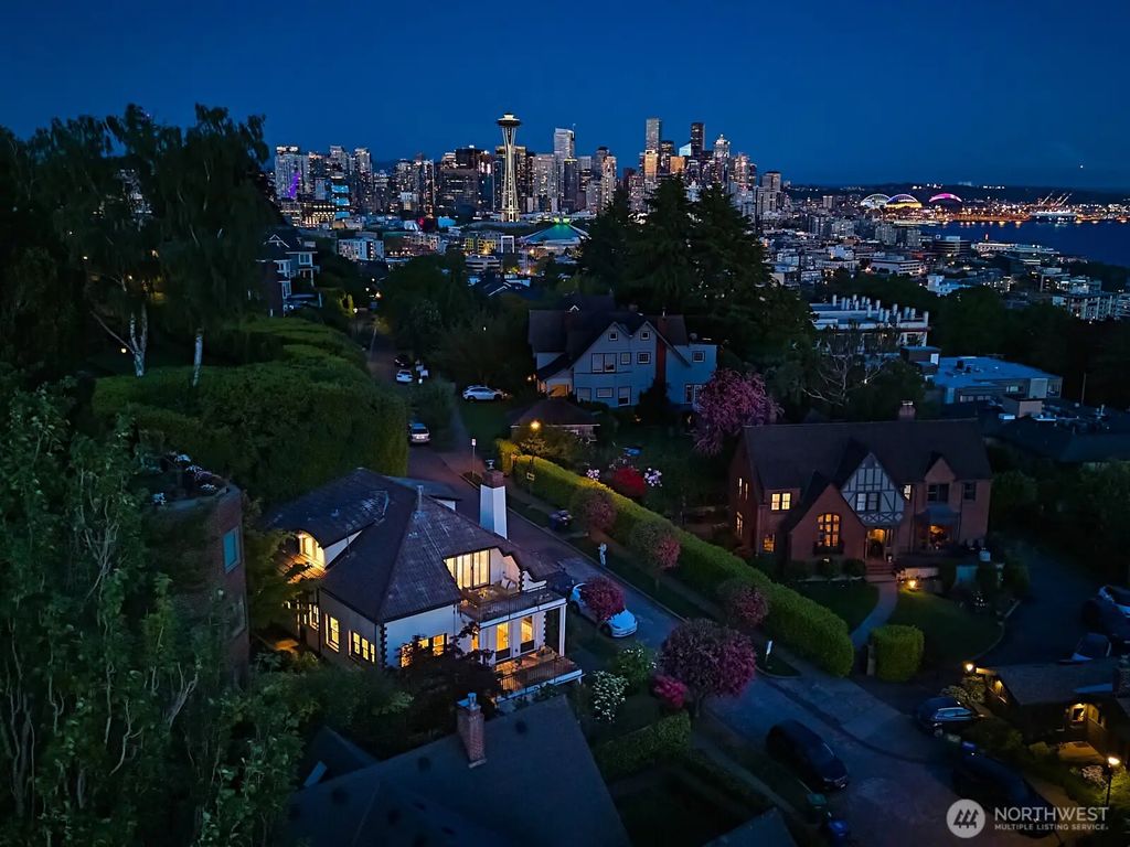 700 W Prospect Street, Seattle