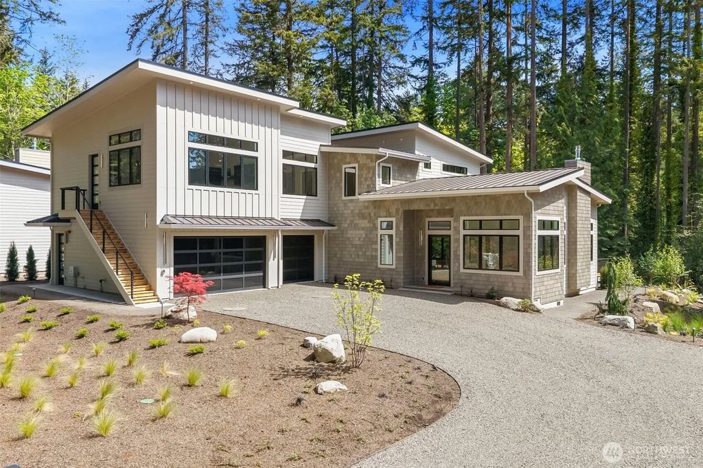 13982 Manzanita Road Ne, Bainbridge Island