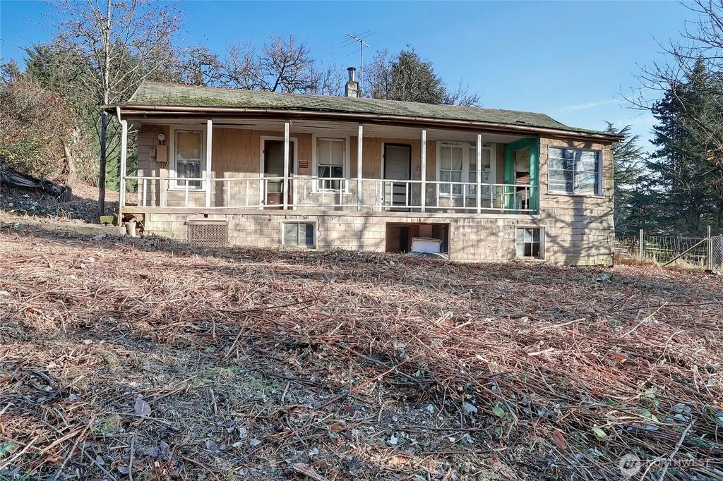 32910 5th Avenue, Black Diamond