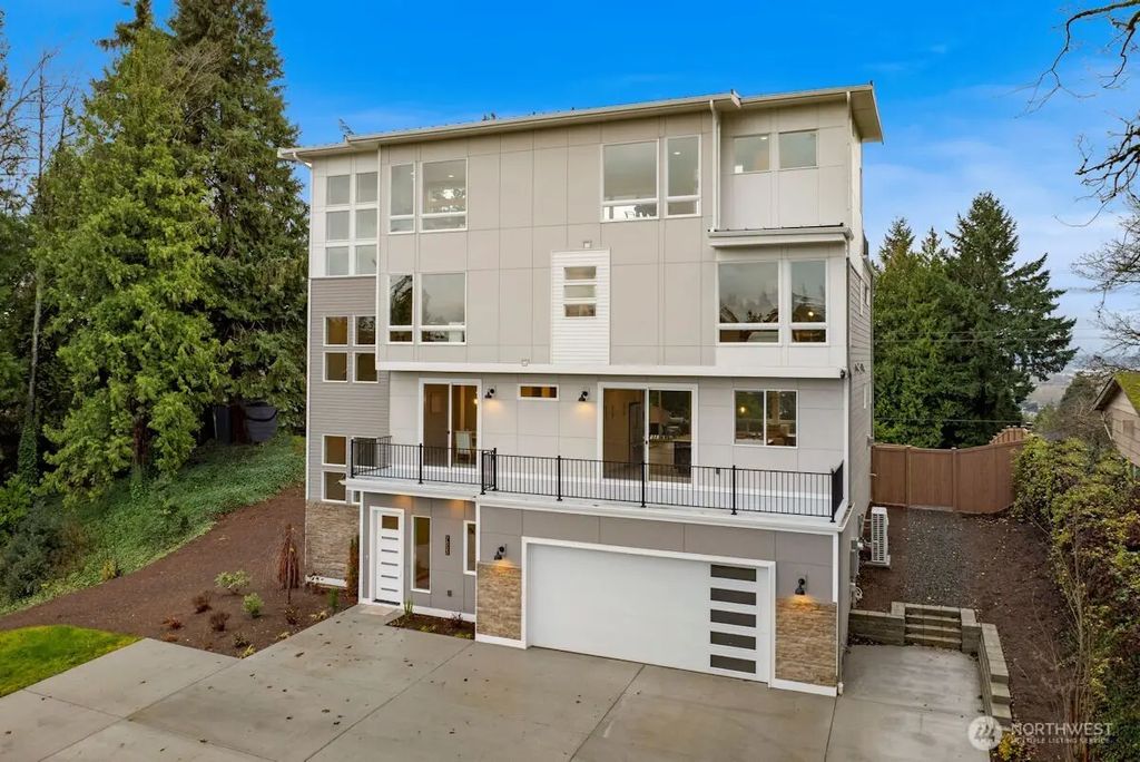 7853 S 132 Street, Seattle