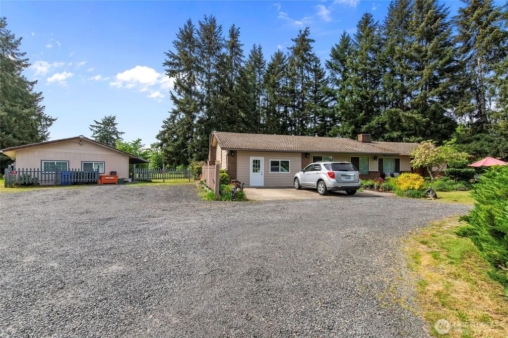 3903 Harrison Avenue, Centralia