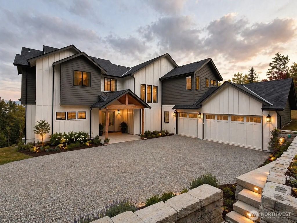 26006 Ne 29th Place, Redmond