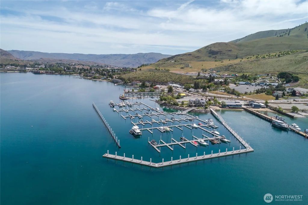 1350 W Woodin Avenue C-34, Chelan