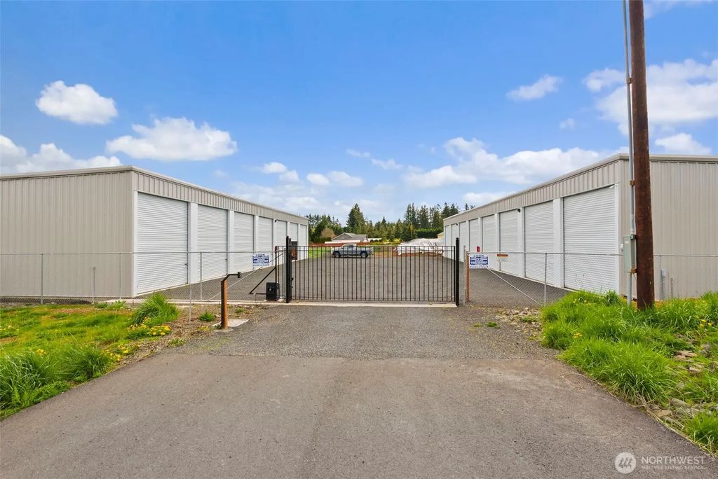 380 State Route 505 12, Winlock