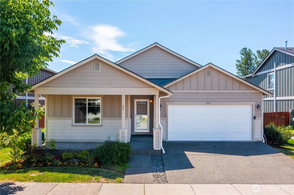 242 Riggs Drive E, Enumclaw
