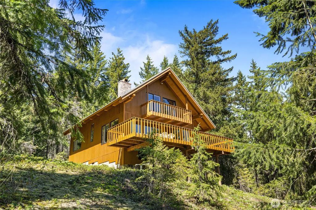 1161 Via Kachess Road, Easton