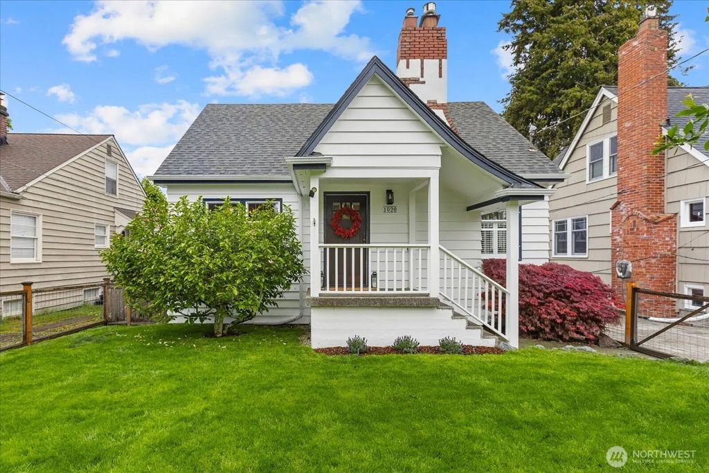 1020 Ne 100th Street, Seattle
