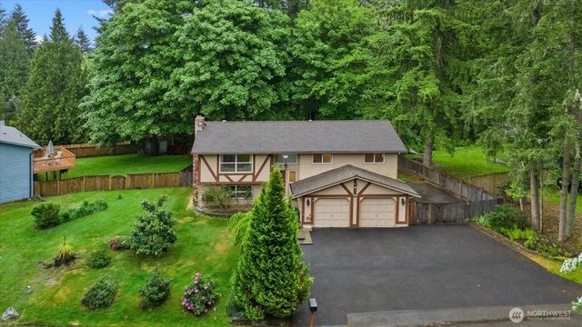 15912 174th Avenue Ne, Woodinville