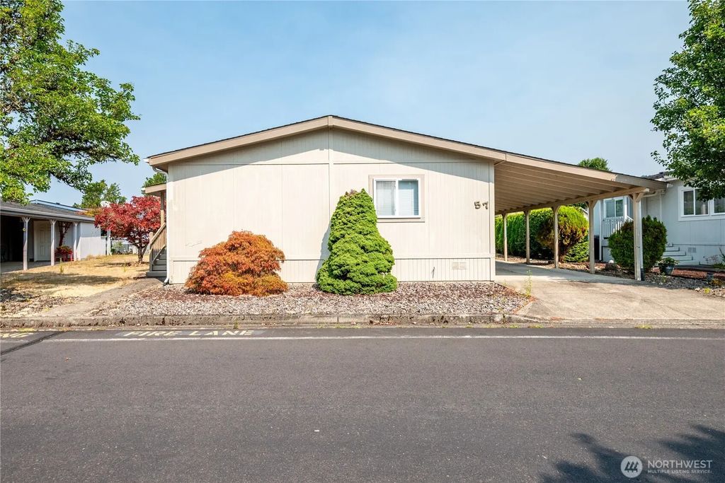 57 Heritage Boulevard, Longview