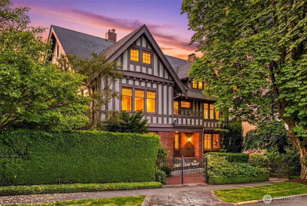 2218 E Prospect Street, Seattle