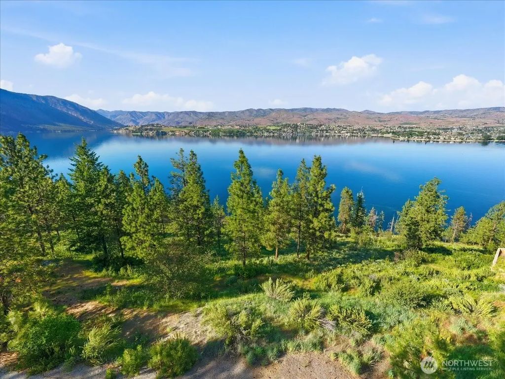 7376 Ridgeview Drive, Chelan
