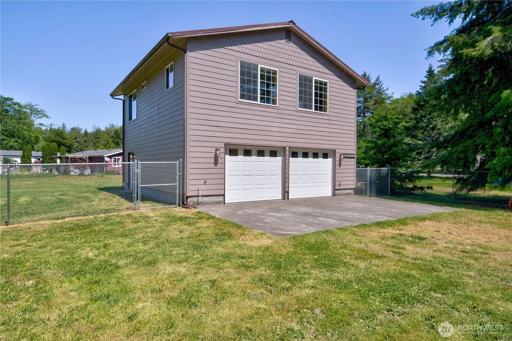 3331 239th Place, Ocean Park