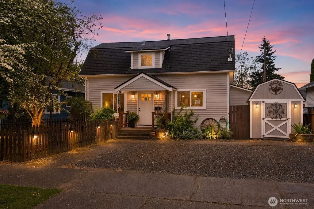 2003 Wells Street, Enumclaw