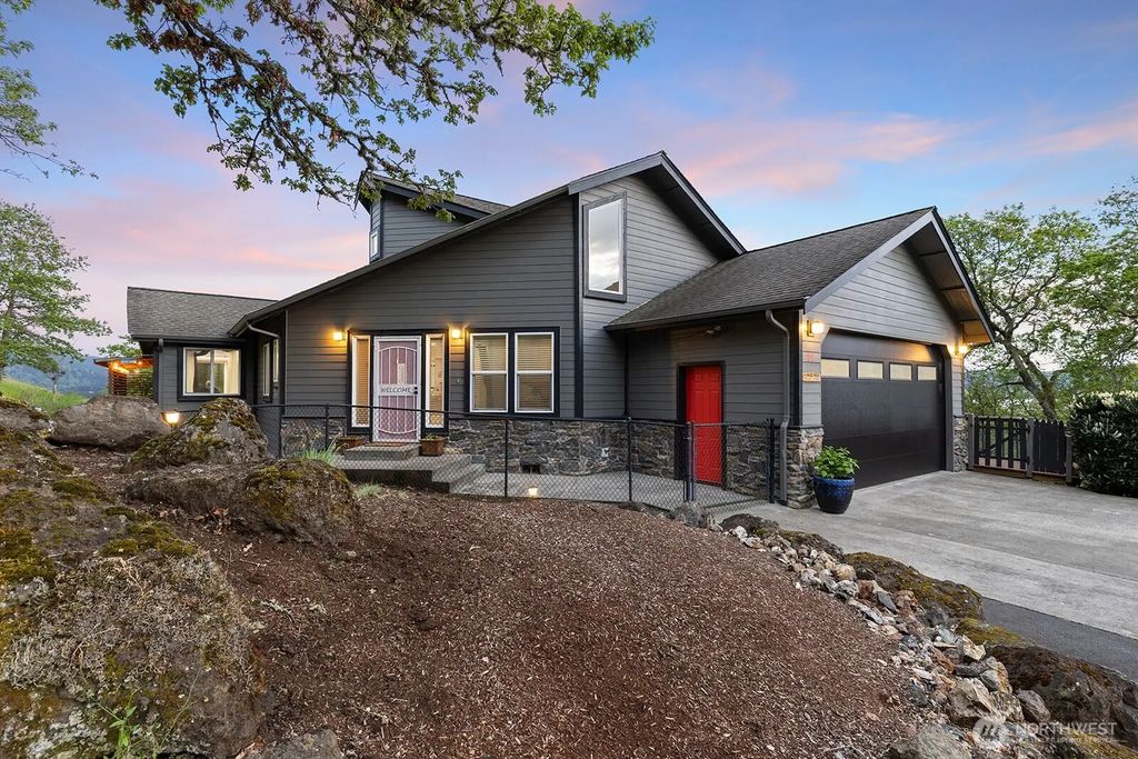 72 Bluff Road, Kelso
