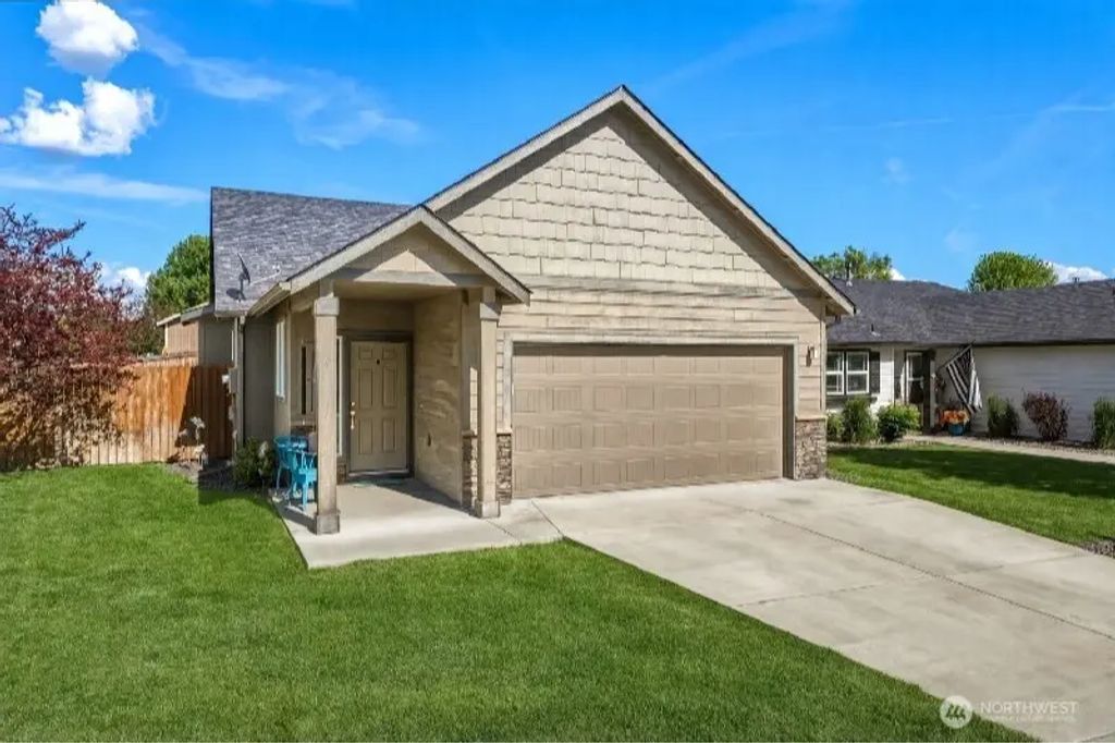 1361 Sw Greeley Street, College Place