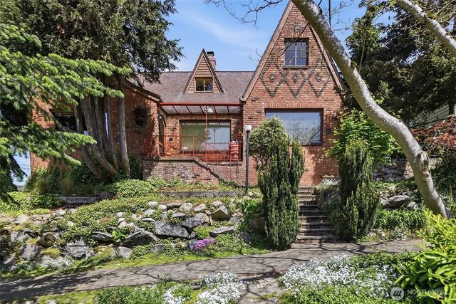 3002 Ne 57th Street, Seattle