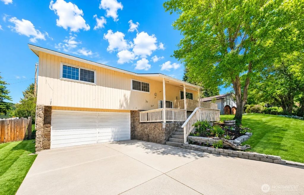 1321 E Elep Avenue, Colville