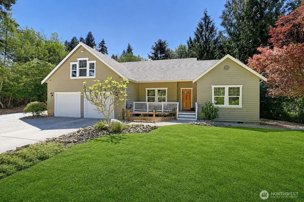 308 Ridgelawn Place, Camano Island