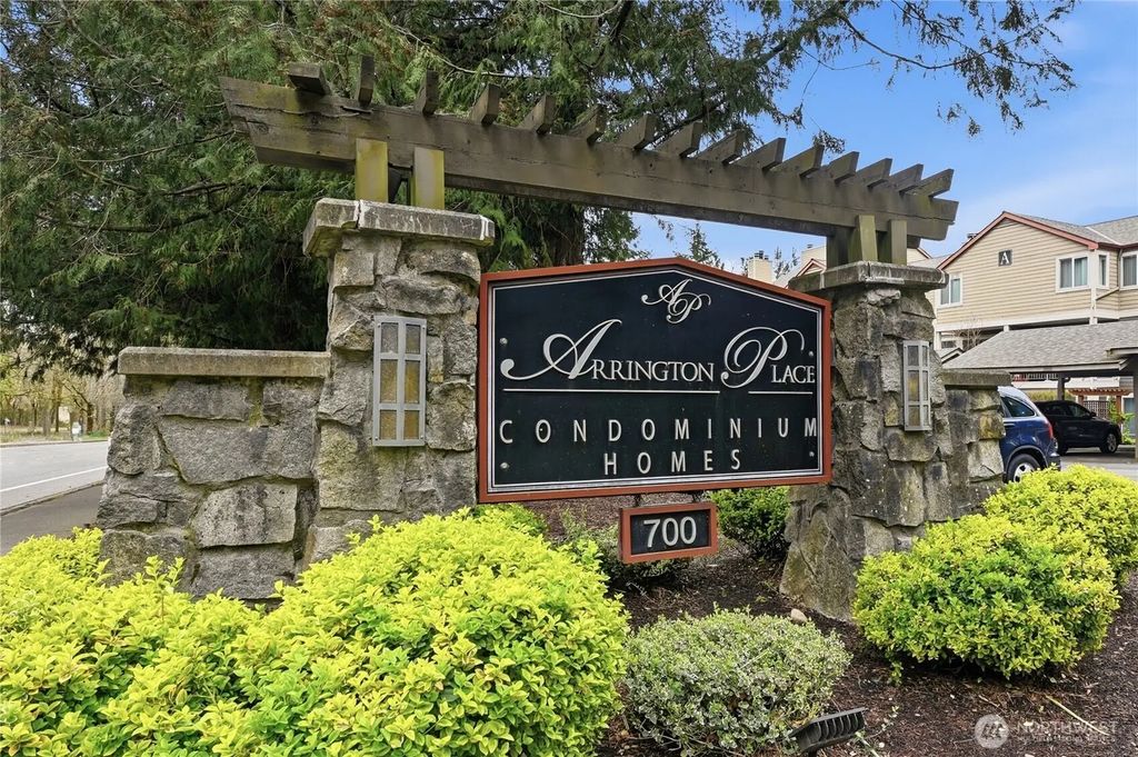 700 Front Street S E206, Issaquah