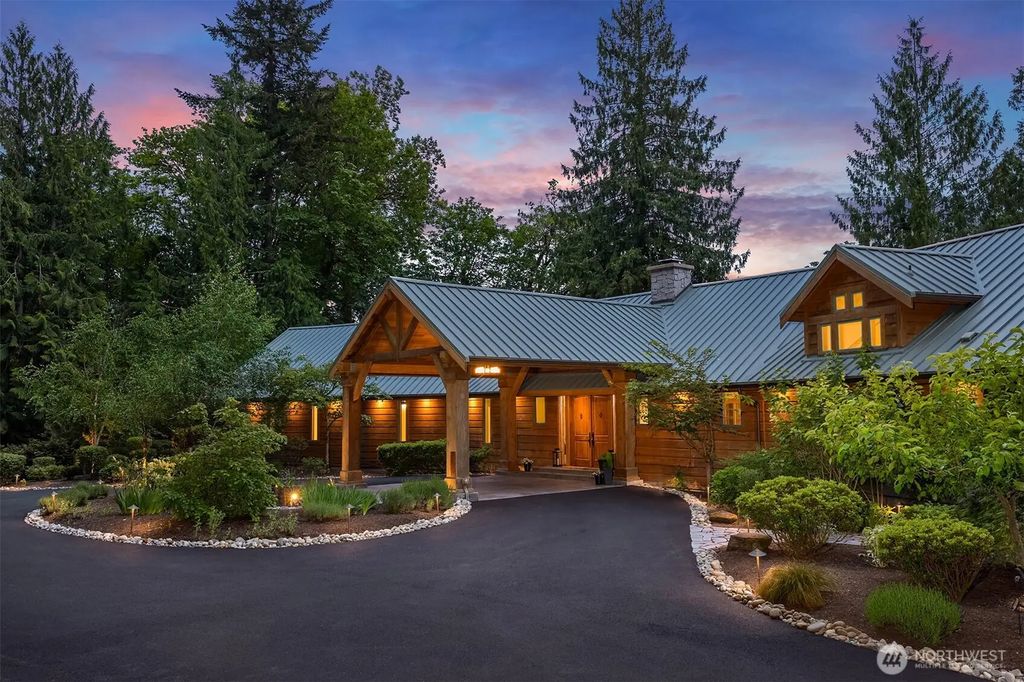 16700 Saybrook Drive Ne, Woodinville