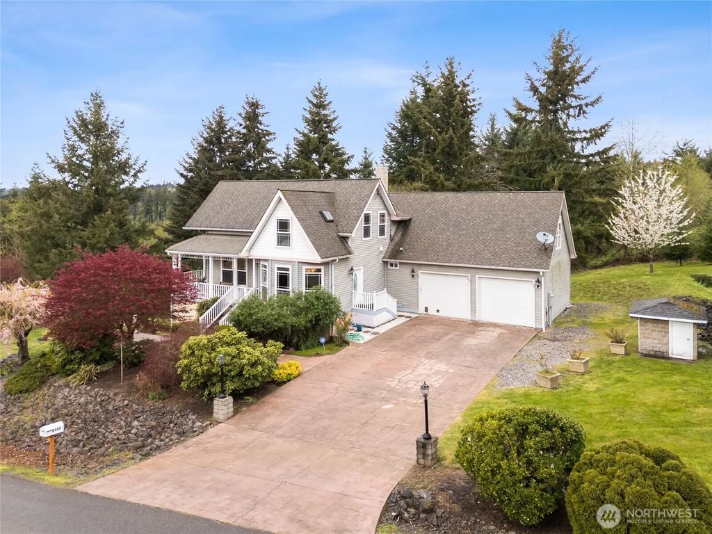 165 Tri Mountain Lane, Centralia