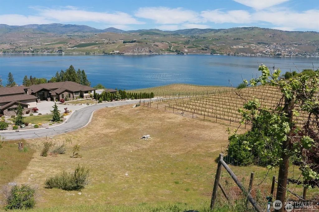 353 Karma Kanyon Drive, Chelan