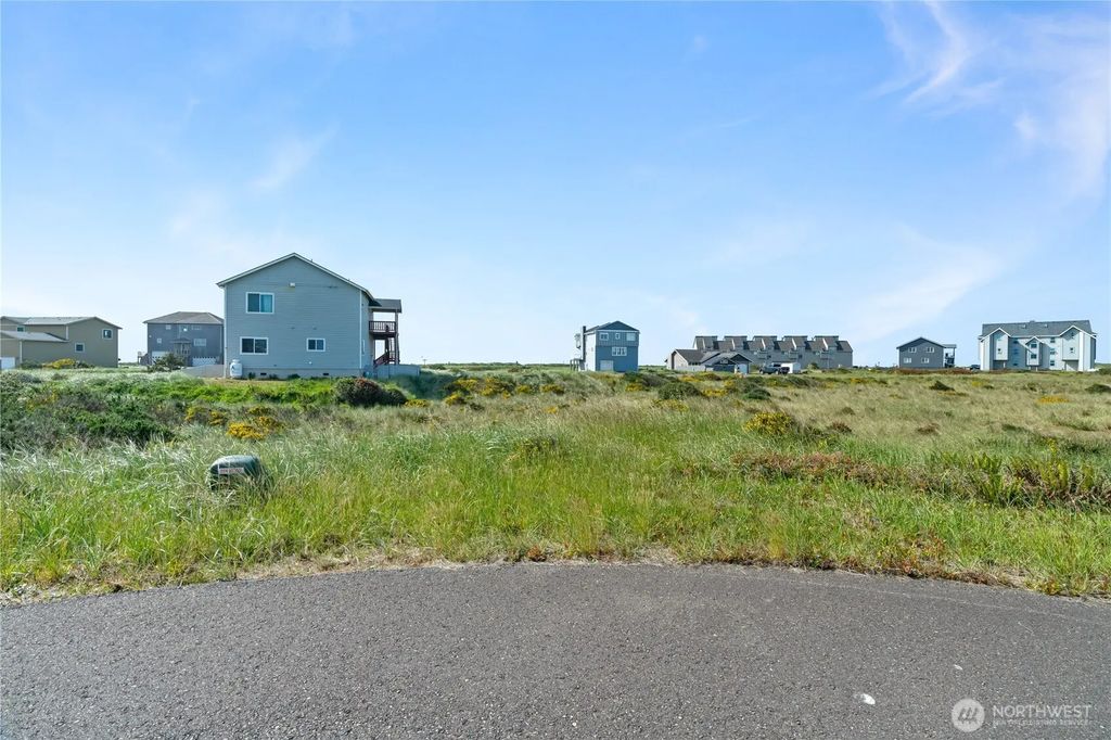 471 Hilo Court, Ocean Shores