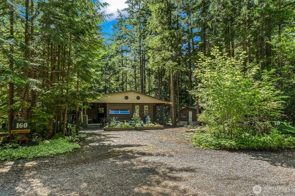 1159 Alder Lane, Maple Falls