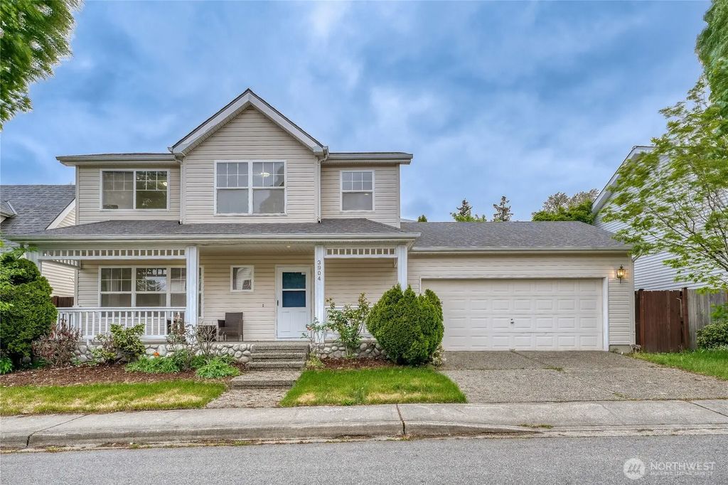 3904 Ne 5th Place, Renton