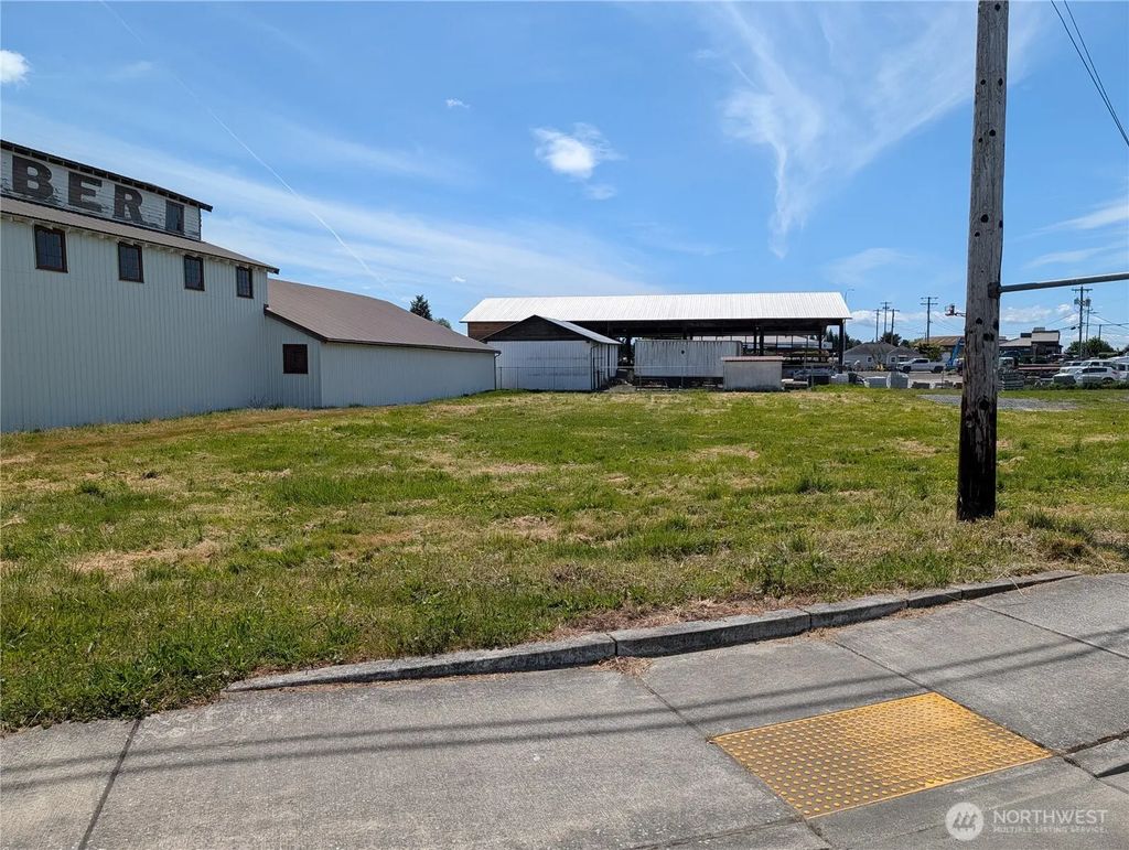 9728 270th Street Nw, Stanwood