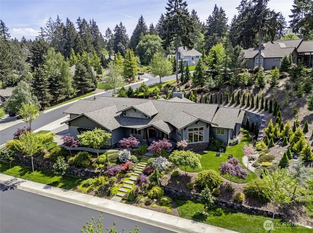 616 Hyak Way, Fox Island