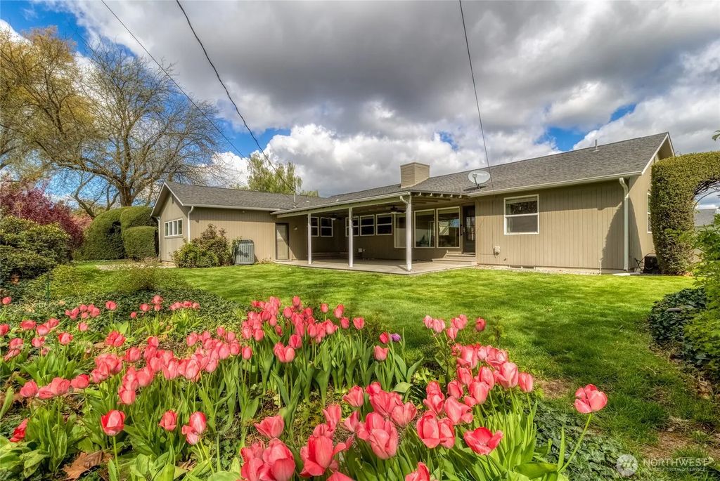 776 Wauna Vista Drive, Walla Walla