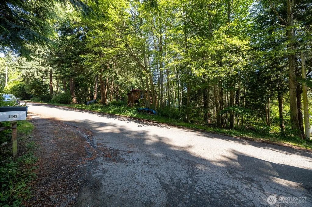 2868 Cedar Avenue, Lummi Island