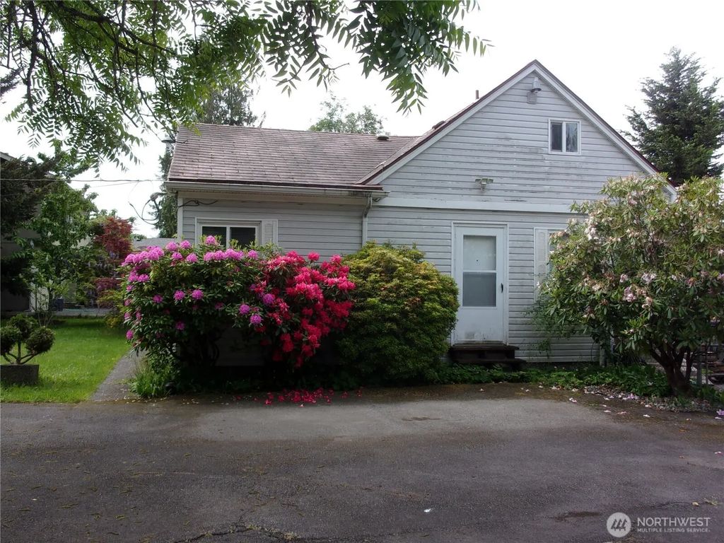 9404 A Street, Tacoma