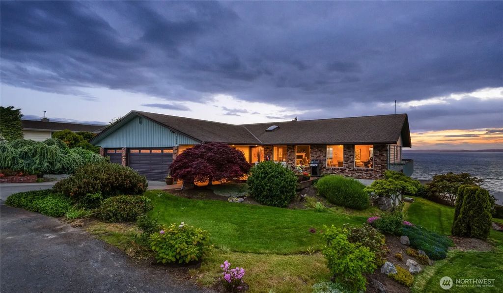 1035 Shorecrest Place, Camano Island