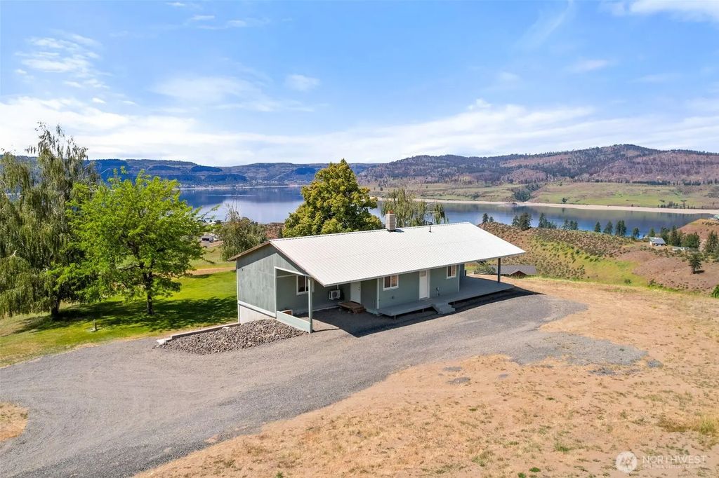 40831 Miles Creston Drive, Davenport