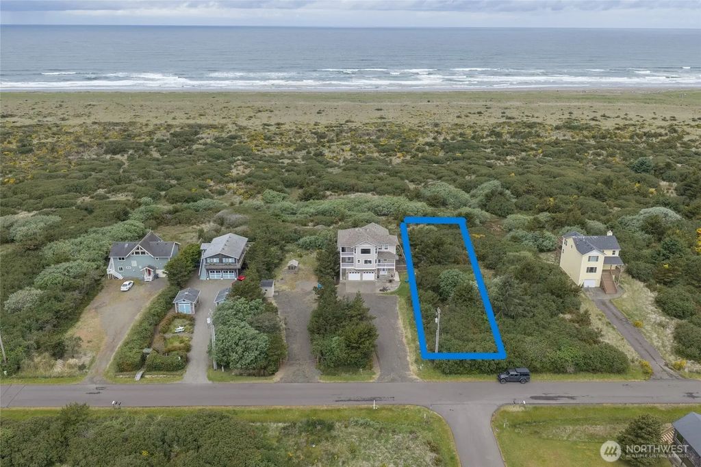763 S Sand Dune Avenue Sw, Ocean Shores