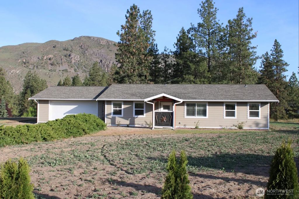 2 Oakes Drive, Tonasket