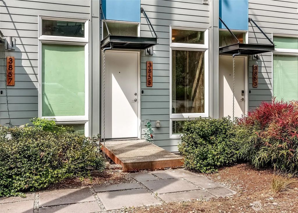 3855 21st Avenue Sw, Seattle