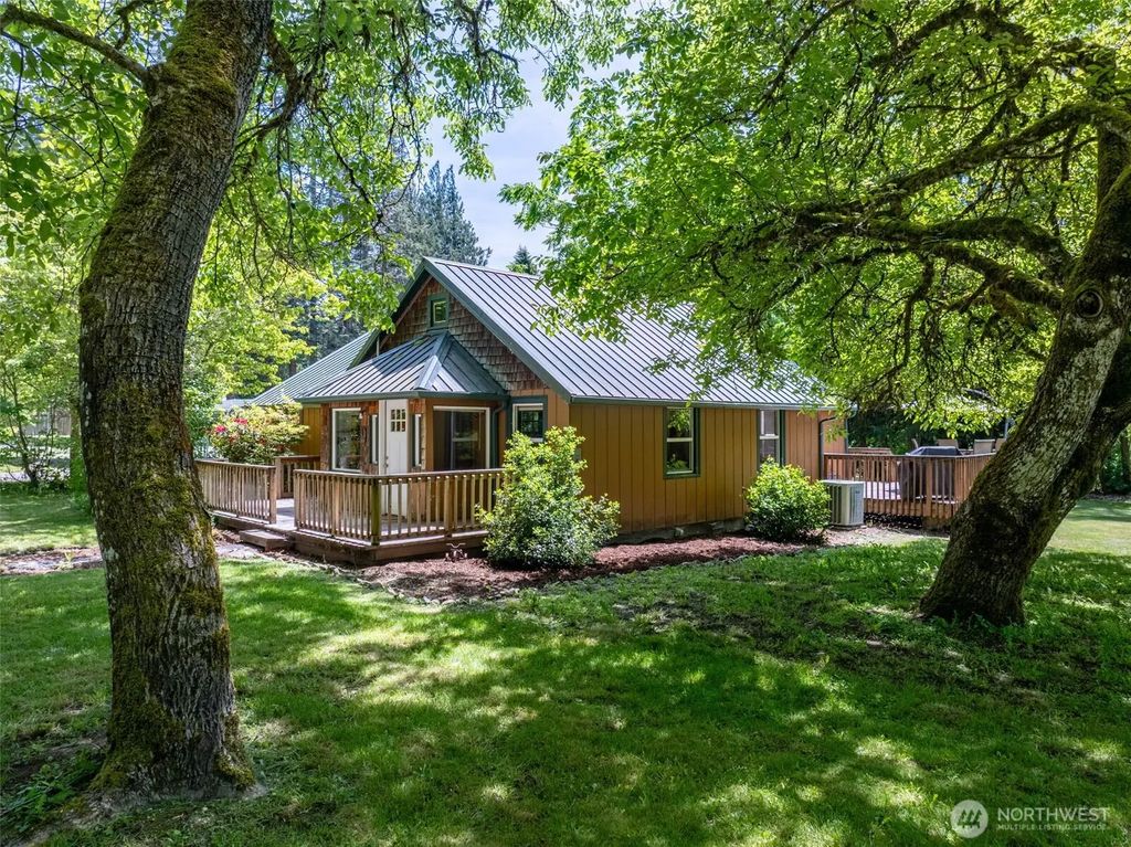 1364 Silverbrook Road, Randle