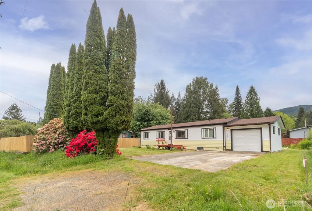 140 Pinto Lane, Brinnon