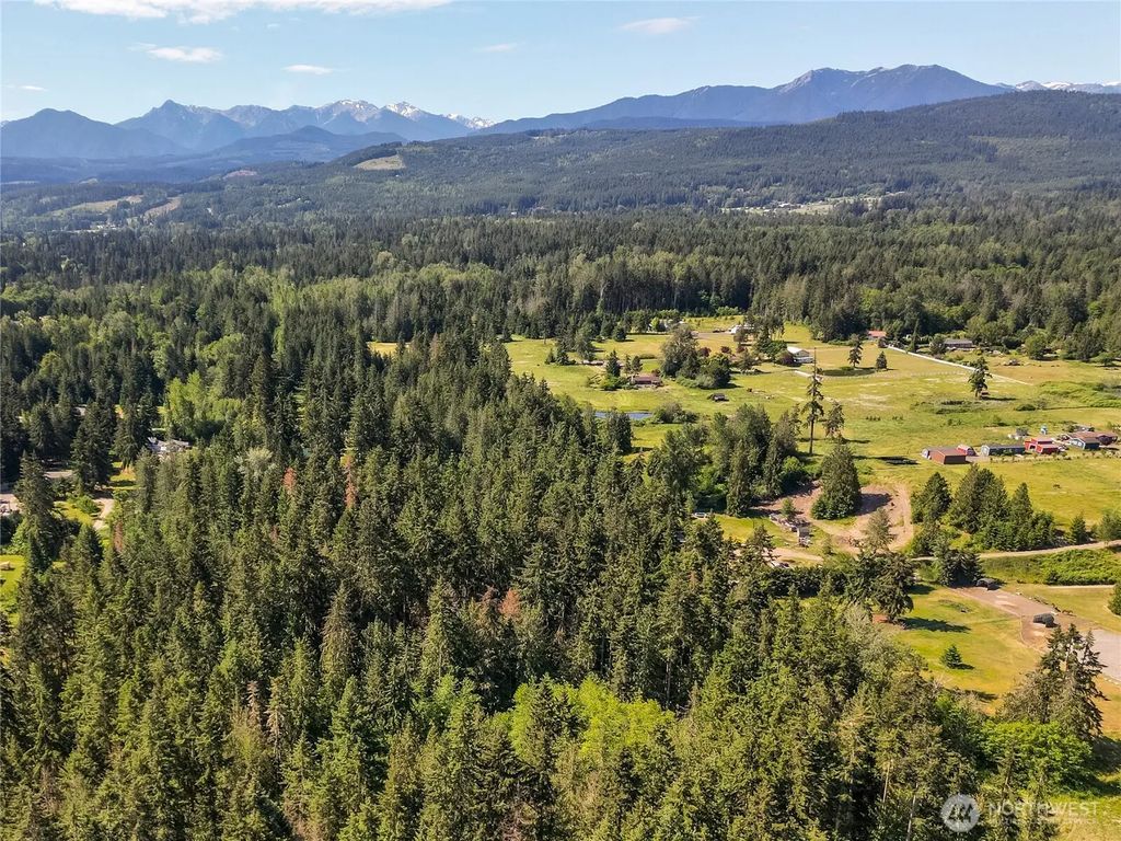 8888 Charles Roberts Road, Sequim
