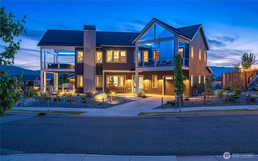 391 Porcupine Lane, Chelan