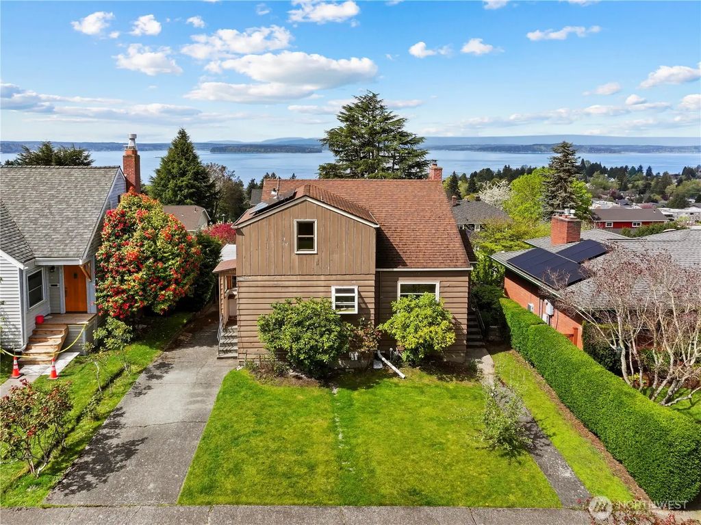 6901 40th Avenue Sw, Seattle