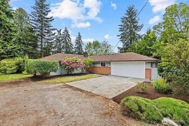 2157 N 122nd Street, Seattle