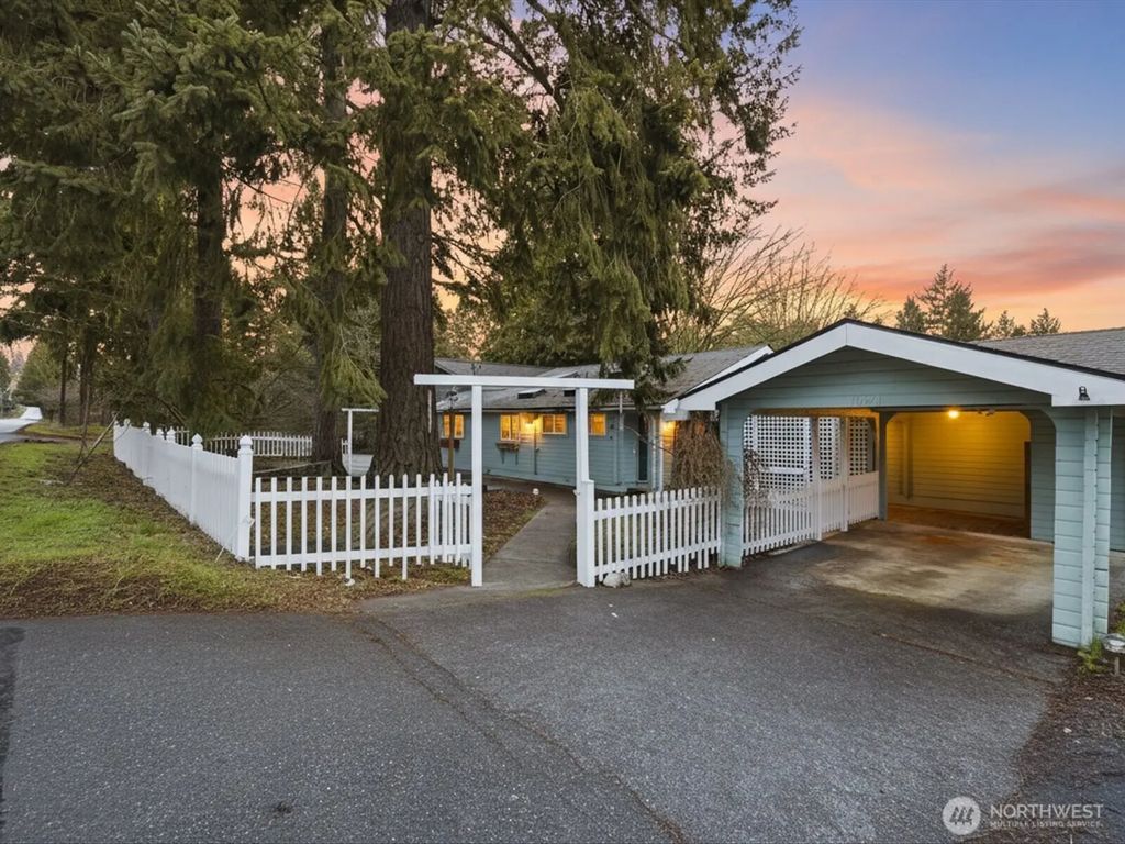 10271 148th Avenue Se, Renton