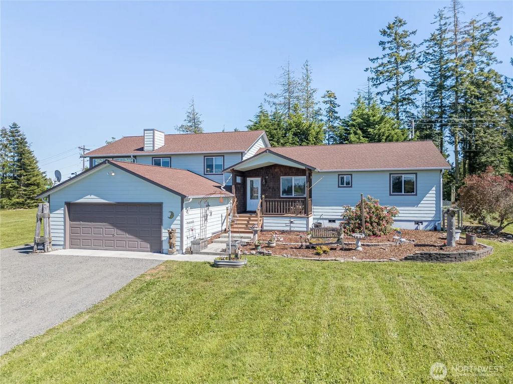 80 Sunshine Plaza, Sequim