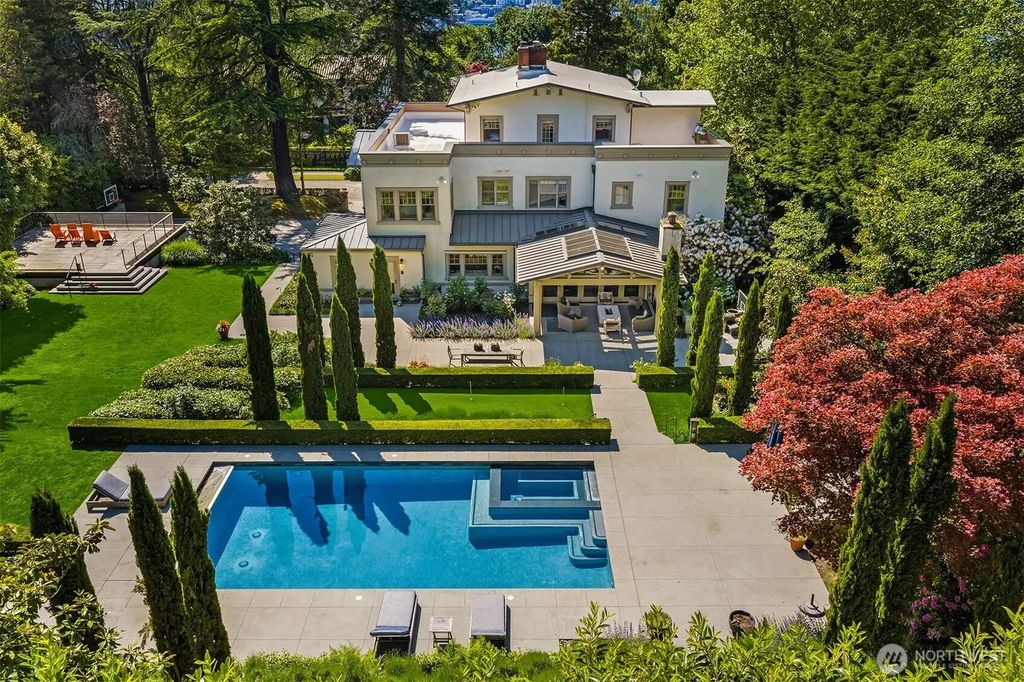 1642 Federal Avenue E, Seattle