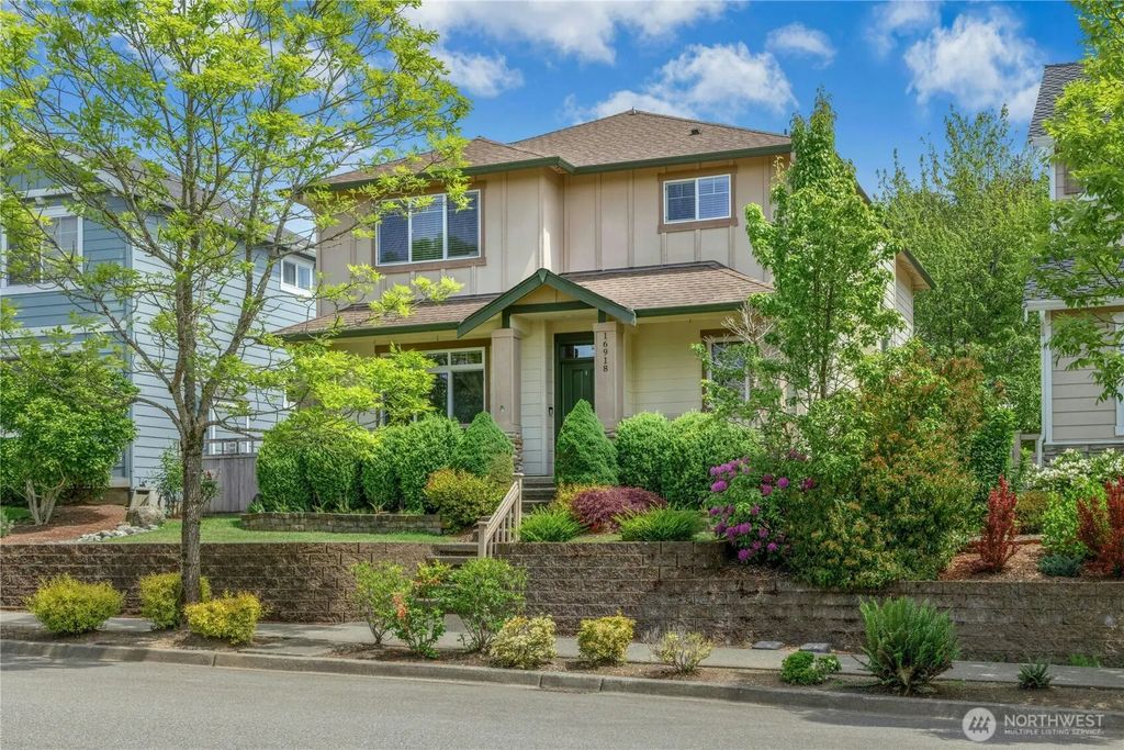 16918 Woodside Drive Se, Renton